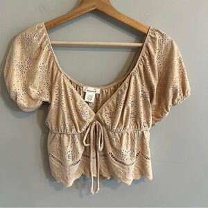 Urban Romantics Womens Eyelet Milkmaid Top Size M Cropped Puffed Sleeve Cottage